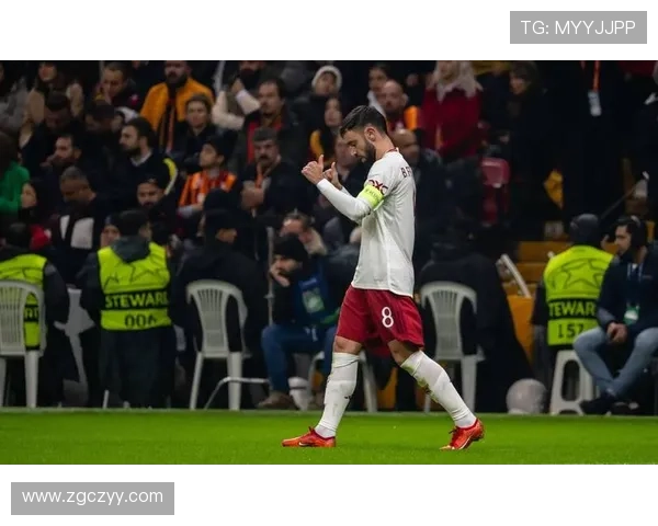 加布:本赛季表现卓越 角球盯防愈加严密 加布:本赛季表现卓越 角球盯防愈加严密